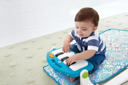 Fisher-Price - The Shakira First Steps Collection - CJT75