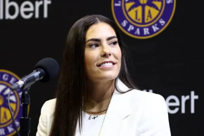 Kelsey Plum Sinners