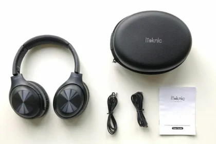 iTeknic IK-BH002 Noise Cancelling Headphones vs E11 Noise Cancelling Headphones